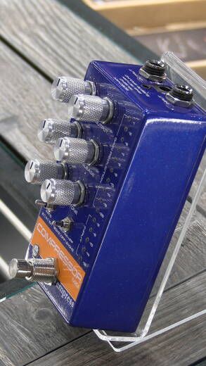 Empress Effects Compressor MkII Pedal - Blue